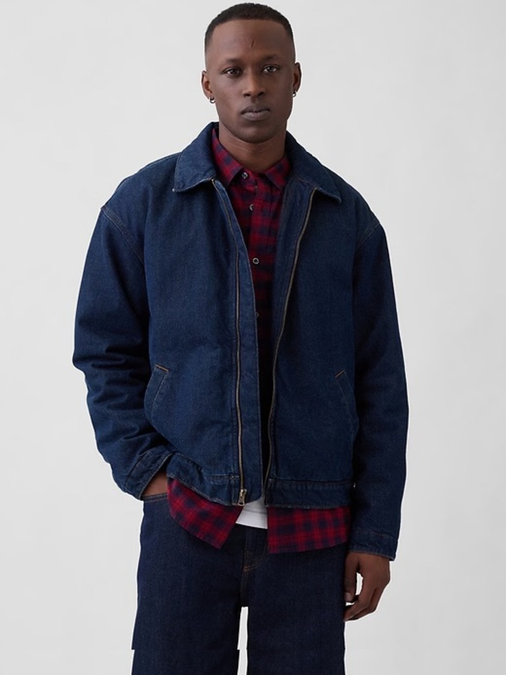 GAP Men’s Relaxed Denim Jacket, NWT - Picture 2 of 10